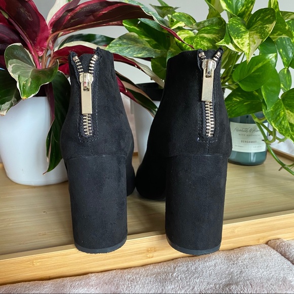 Pull & Bear Faux Suede Black Ankle Booties - Picture 5 of 8
